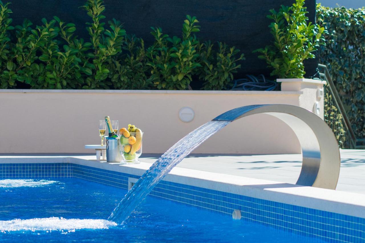 Villa Milena With Heated Pool And Jacuzzi Kostanje ภายนอก รูปภาพ