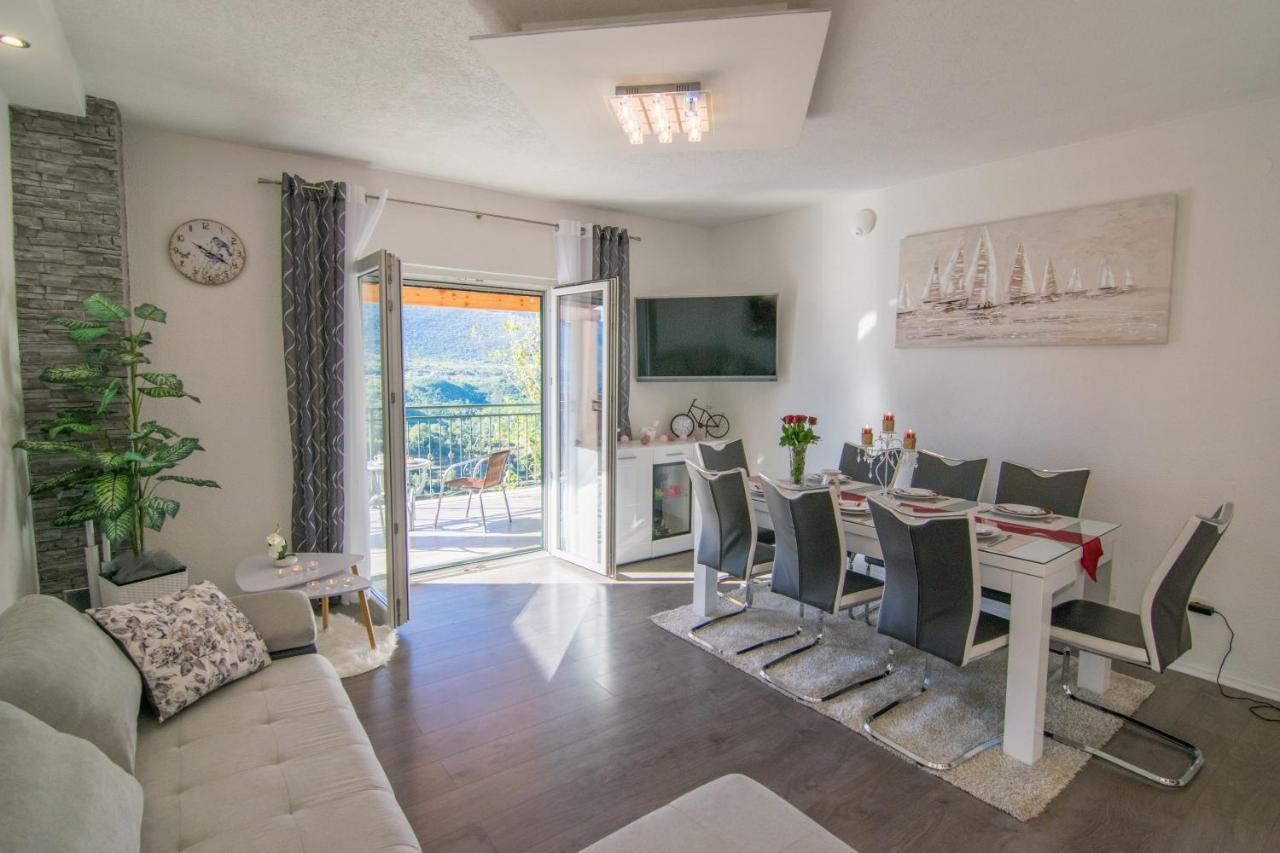 Villa Milena With Heated Pool And Jacuzzi Kostanje ภายนอก รูปภาพ