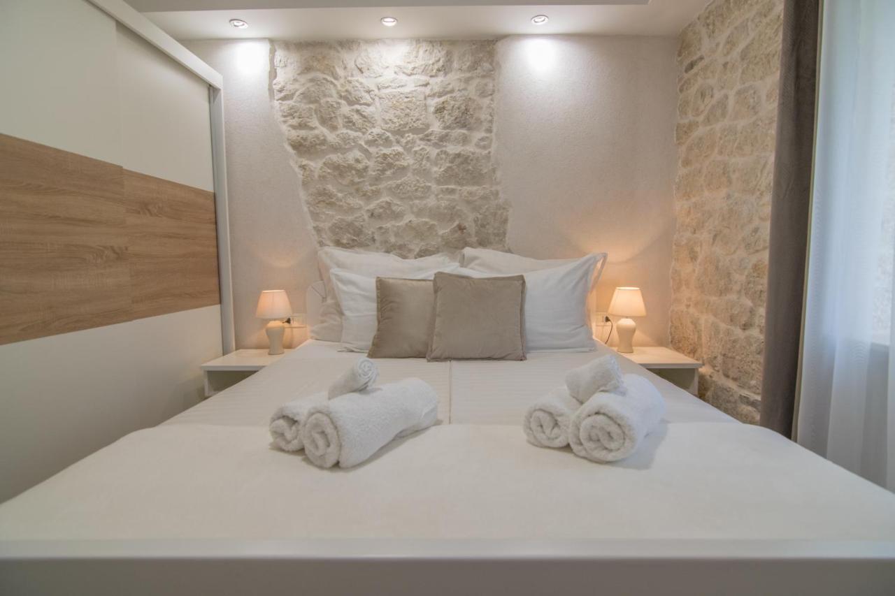Villa Milena With Heated Pool And Jacuzzi Kostanje ภายนอก รูปภาพ
