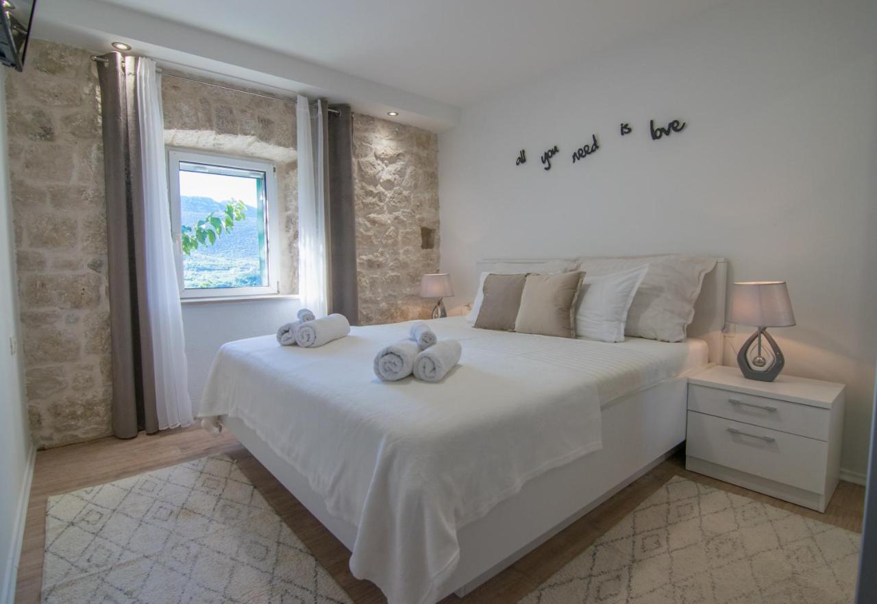 Villa Milena With Heated Pool And Jacuzzi Kostanje ภายนอก รูปภาพ