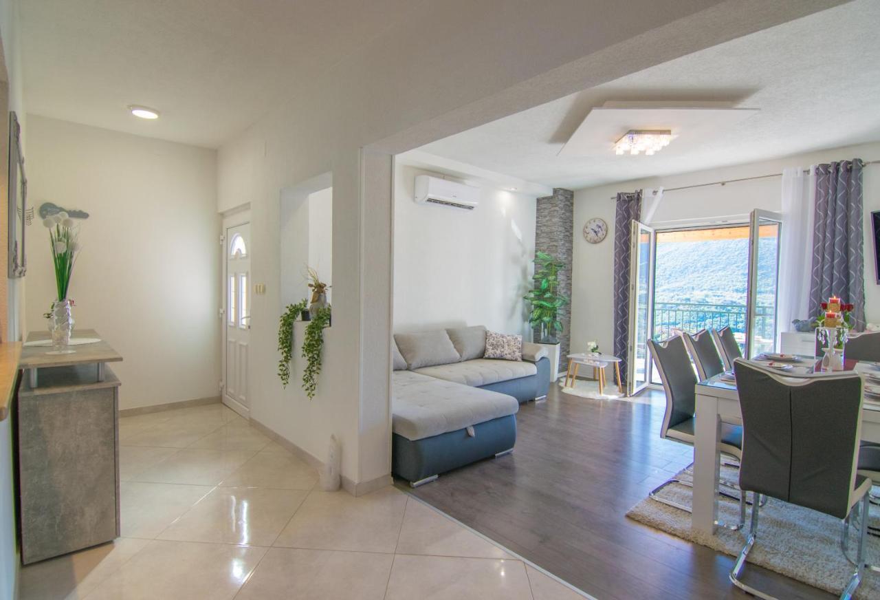 Villa Milena With Heated Pool And Jacuzzi Kostanje ภายนอก รูปภาพ